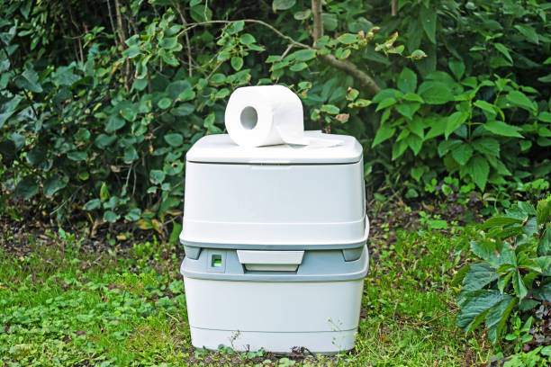 Portable Toilet Options We Offer in Frankfort Square, IL